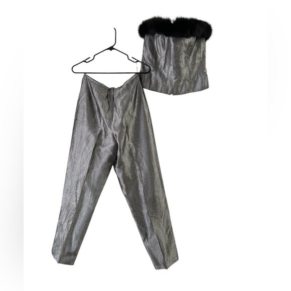 Grey silk and black fox fur two piece suit set - Picture 1 of 9